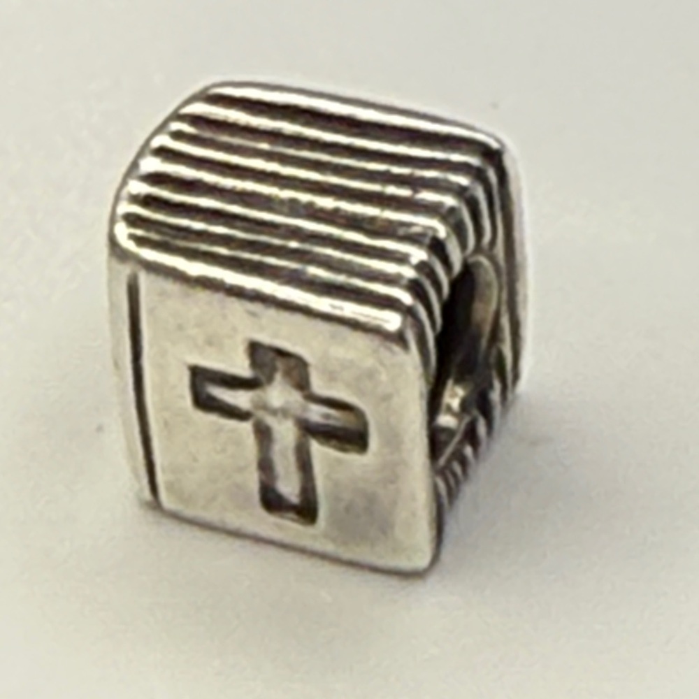 ✨Retired Pandora Sterling Silver Bible Charm 790346 ALE 925 Cross Design